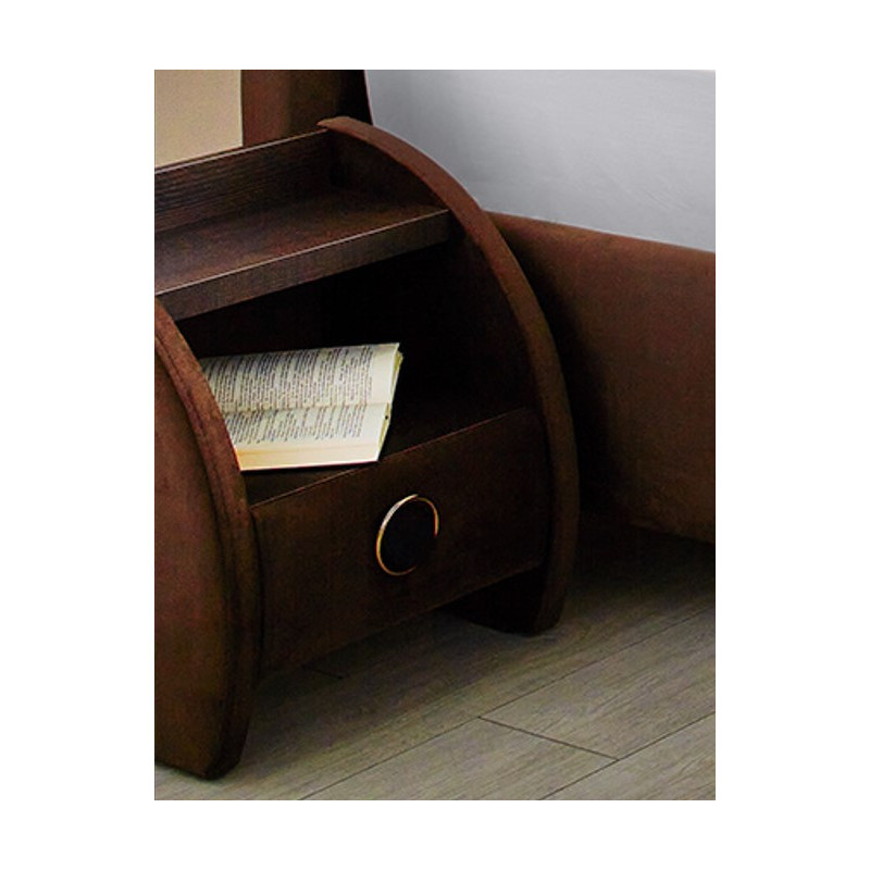 CRISTAL éjjeliszekrény – modern hálószobabútor