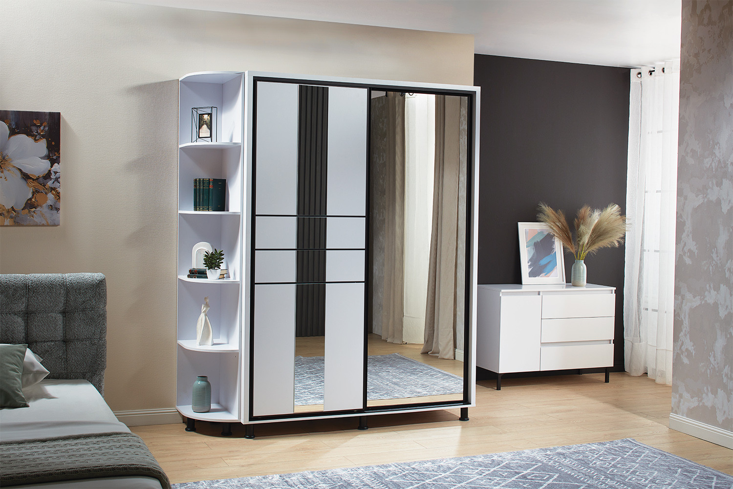 Milyen gardróbot válassz? Tolóajtós vagy nyílóajtós útmutató